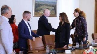 Правителството ще налее 27 млн. лв. в "Напоителни системи" след среща със зърнопроизводителите